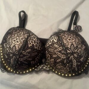 Victoria's Secret Black and Gold Lace Bra